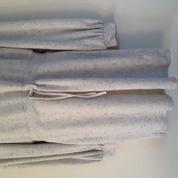 NWT Topshop Sweatshirt Mini Dress in Oatmeal 12 - Picture 11 of 16